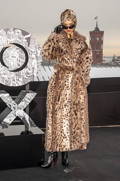 abb-A Knight of the Seven Kingdoms Photocall