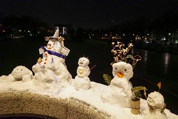 cntv-New Snow Figures