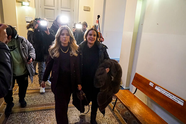 CNTV-Sylvie Meis Witness in Court