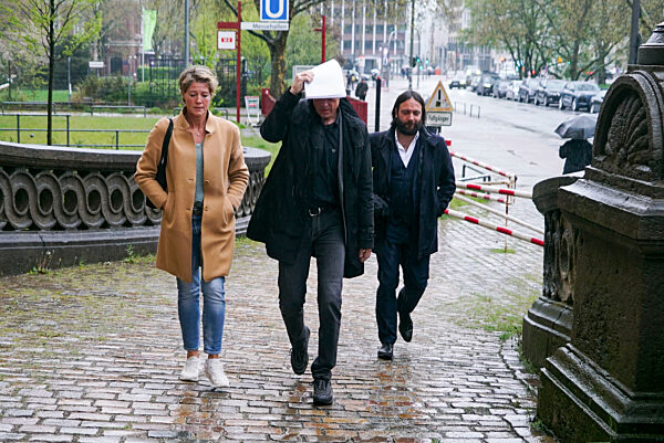 CNTV CHRISTINA BLOCK PROZESS