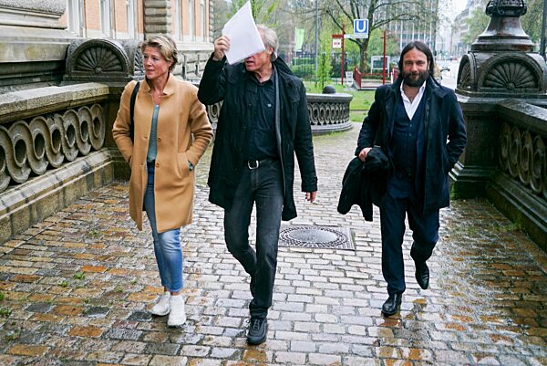 CNTV CHRISTINA BLOCK PROZESS