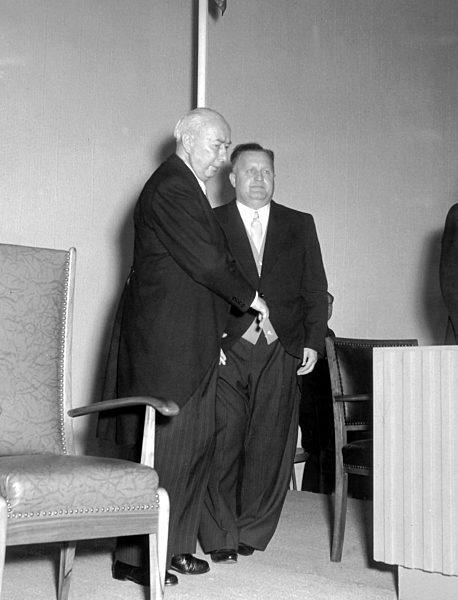 Theodor Heuss erneut zum Bundespräsidenten gewählt