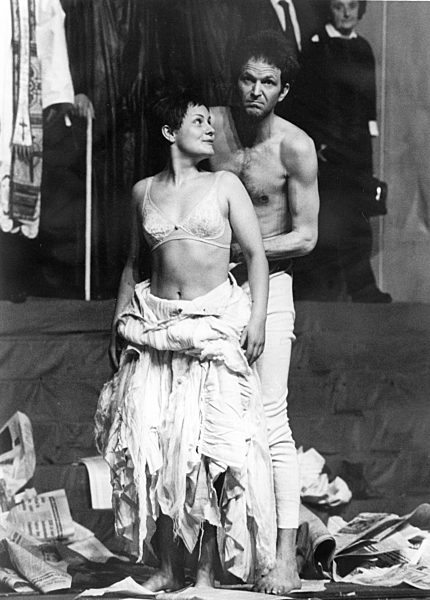 Theater - Lustspiel "Leonce und Lena"