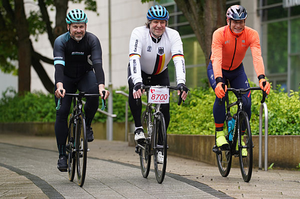 Schauspieler Rohde startet Spendenaktion "HerzRadtour"