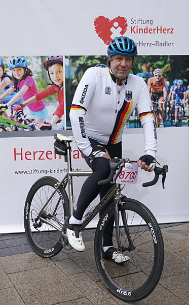 Schauspieler Rohde startet Spendenaktion "HerzRadtour"