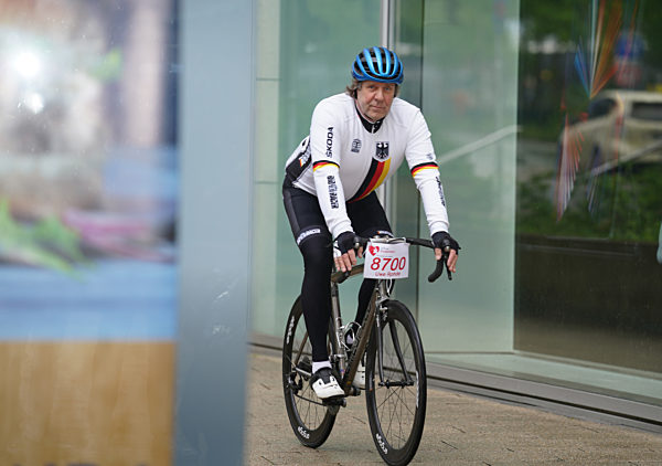 Schauspieler Rohde startet Spendenaktion "HerzRadtour"