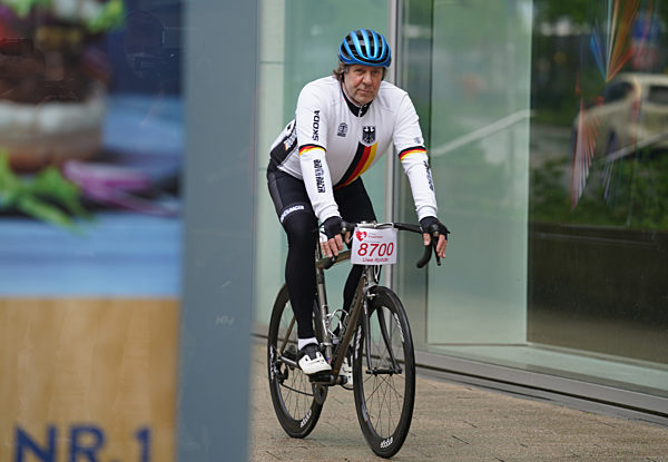 Schauspieler Rohde startet Spendenaktion "HerzRadtour"