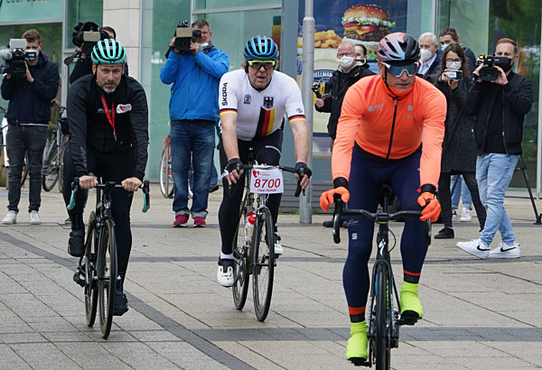 Schauspieler Rohde startet Spendenaktion "HerzRadtour"