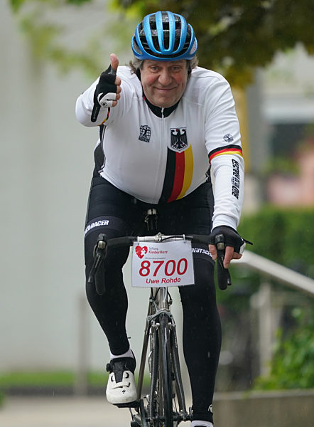 Schauspieler Rohde startet Spendenaktion "HerzRadtour"