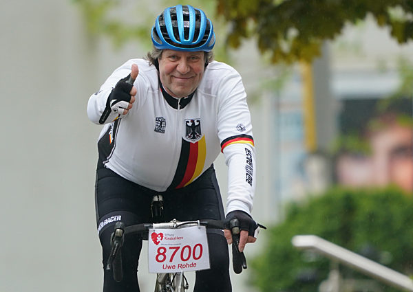 Schauspieler Rohde startet Spendenaktion "HerzRadtour"