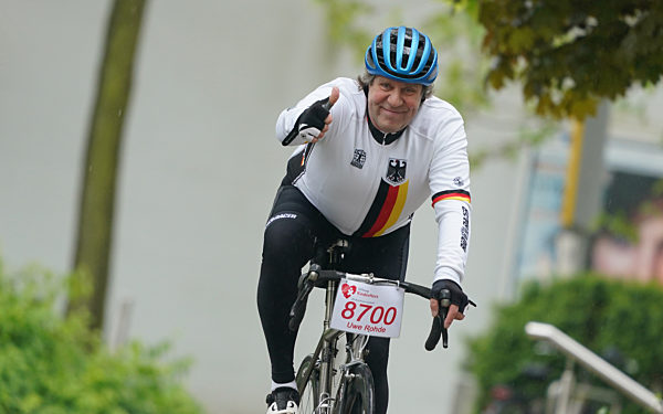 Schauspieler Rohde startet Spendenaktion "HerzRadtour"