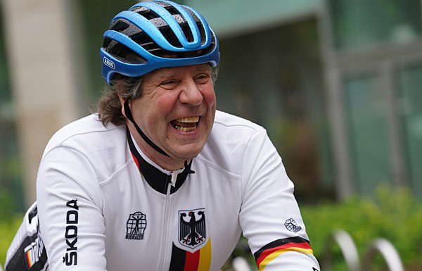 Schauspieler Rohde startet Spendenaktion "HerzRadtour"