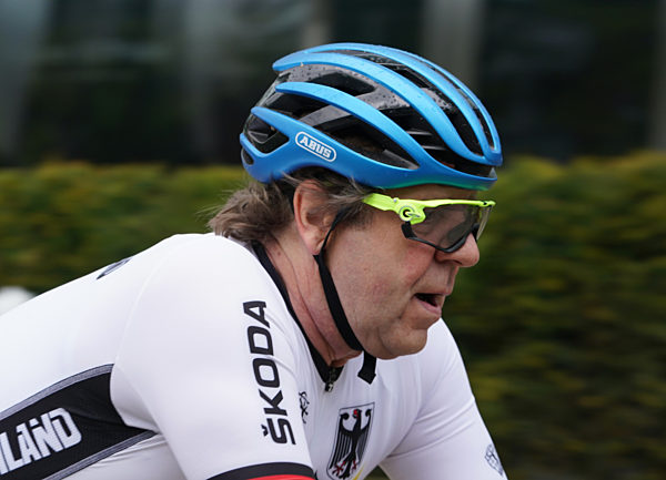 Schauspieler Rohde startet Spendenaktion "HerzRadtour"