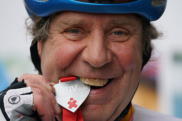 Schauspieler Rohde startet Spendenaktion "HerzRadtour"