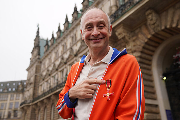 Bundesverdienstkreuz für Kabarettist Alfons