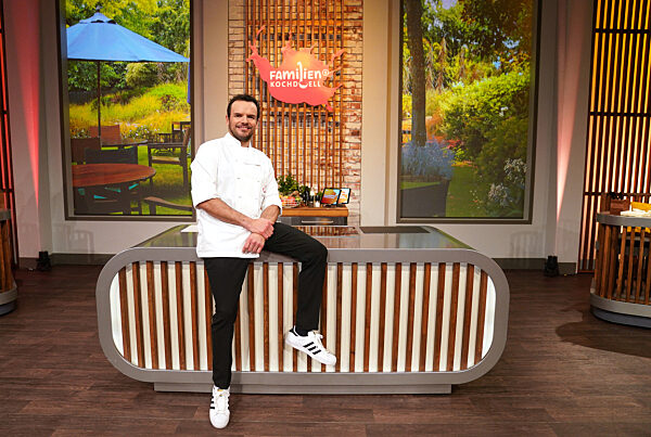 Steffen Henssler bekommt tägliche Familien-Kochshow