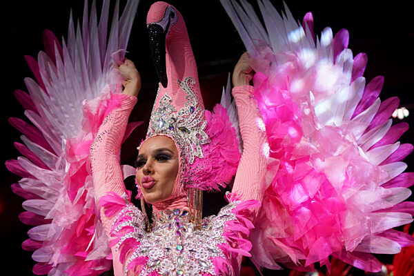 50 Jahre Travestie-Show im Pulverfass Cabaret