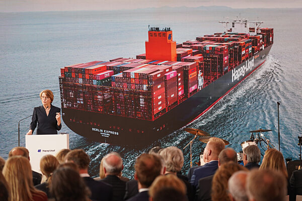 Taufe Containerschiff "Berlin Express"