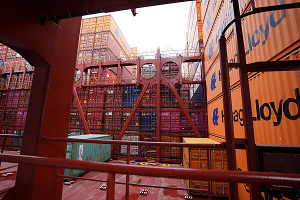 Taufe Containerschiff "Berlin Express"