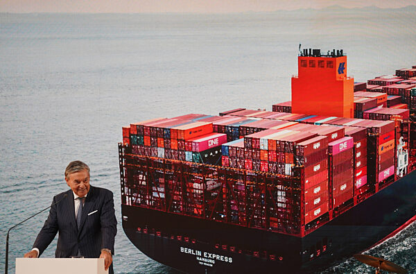 Taufe Containerschiff "Berlin Express"