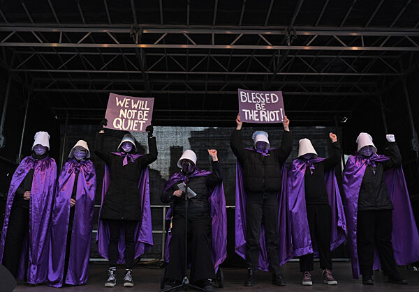 Demonstration gegen sexualisierte Gewalt gegen Frauen