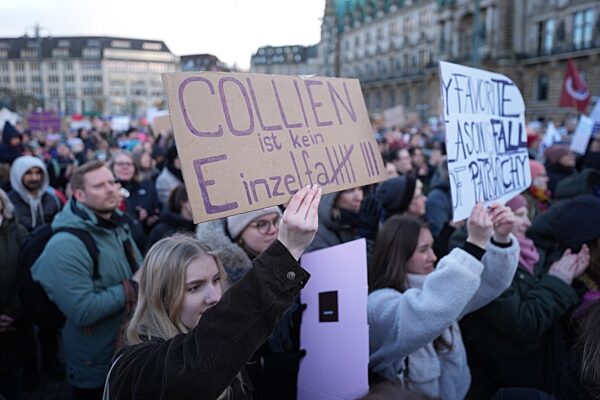 Demonstration gegen sexualisierte Gewalt gegen Frauen
