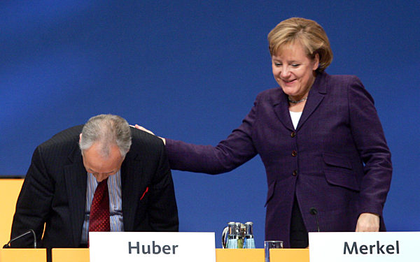 CDU-Parteitag - Huber und Merkel