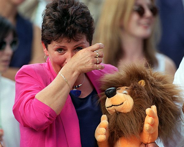 Rad: Jan Ullrichs Mutter mit Tränen in den Augen