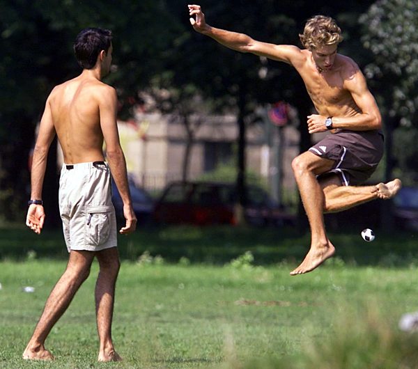 Minifußball-Spieler in Düsseldorf: Übung macht den Meister