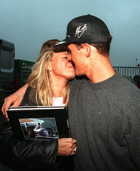 Schumacher siegt auf dem Nürburgring