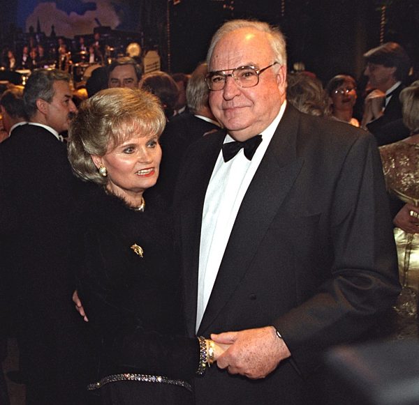 Federal press ball - Couple Kohl