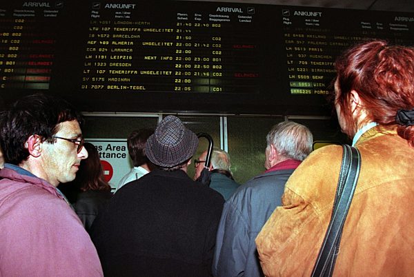 Brandkatastrophe auf Düsseldorfer Flughafen - 16 Tote