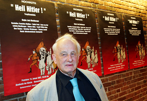 Der Dramatiker Rolf Hochhuth steht am Dienstag (09.01...