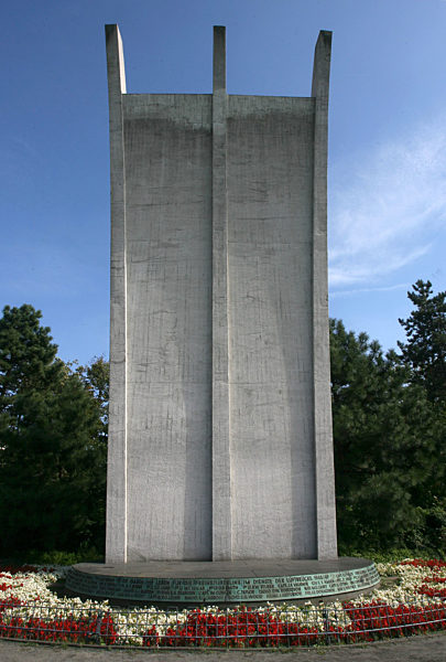 Berlin - Platz der Luftbrücke