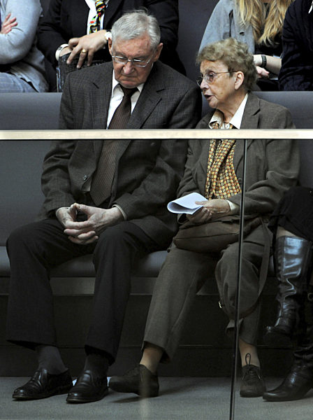 Bundestag - Merkel vor Wiederwahl