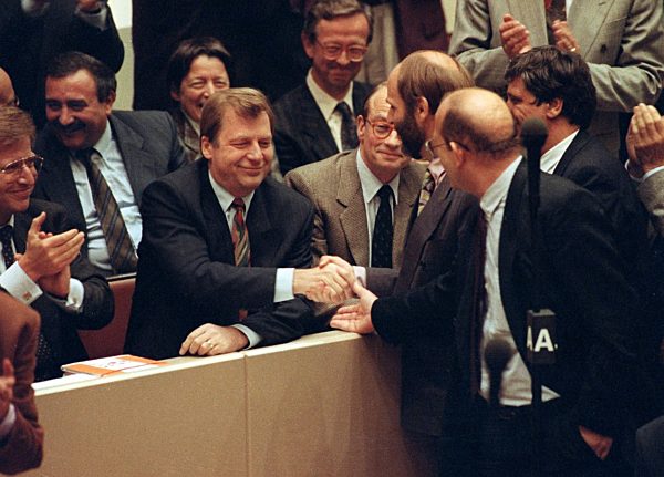 Berlin wird Bundeshauptstadt