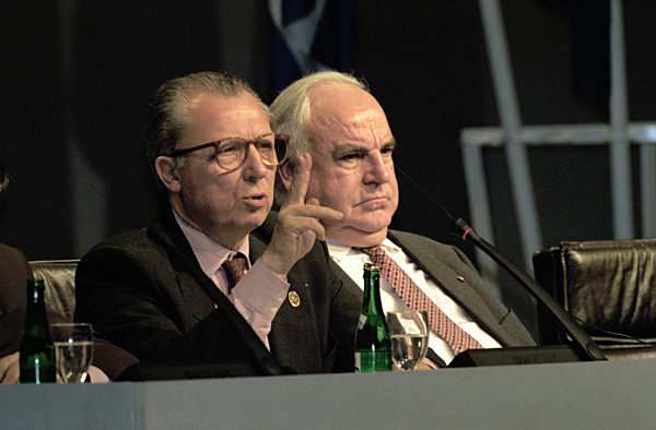 Delors and Kohl at the EU summit