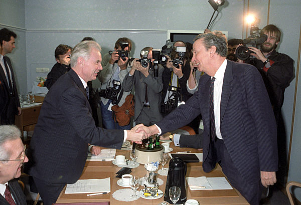 Tyll Necker and Hans Modrow