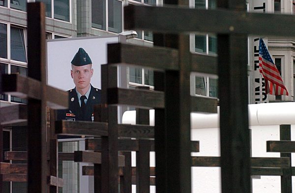 Eröffnung Mahnmal für Maueropfer