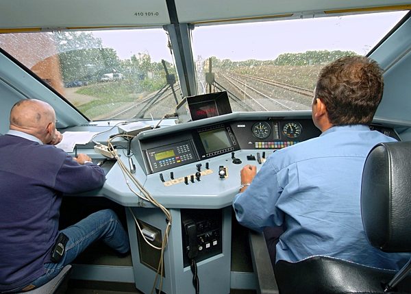 ICE-Testfahrten zwischen Berlin und Hamburg