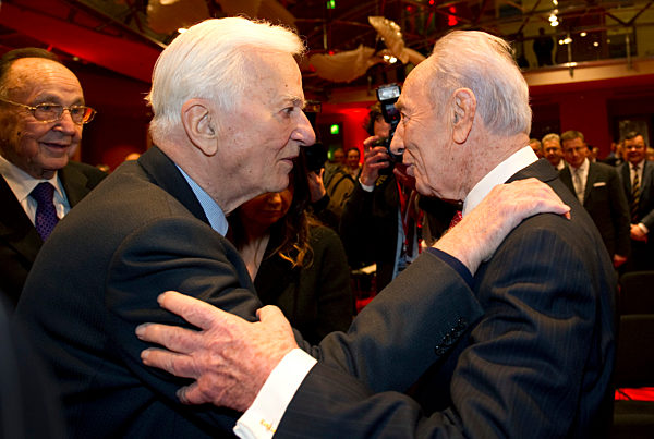 Peres erhält Walther Rathenau Preises