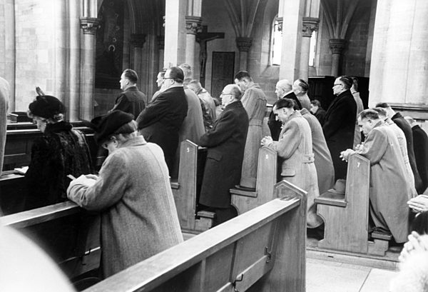 Church service opens the constituent assembly of the new south-western states