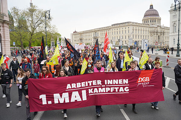 1. Mai - Gewerkschaftskundgebung - Berlin