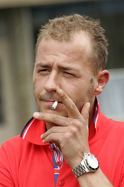 Schauspieler Willi Herren in einer Drehpause  bei "Die Anrheiner" am...