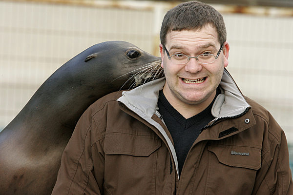 Elton ist Pate für Seelöwe