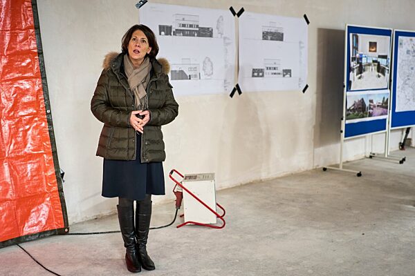 Neue Tunnel- und Verkehrszentrale des LBM