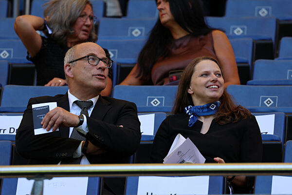 Fußball - Trauerfeier für Uwe Seeler im Volksparkstadion