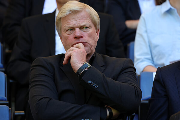 Fußball - Trauerfeier für Uwe Seeler im Volksparkstadion