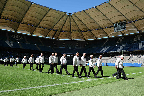 Fußball - Trauerfeier für Uwe Seeler im Volksparkstadion