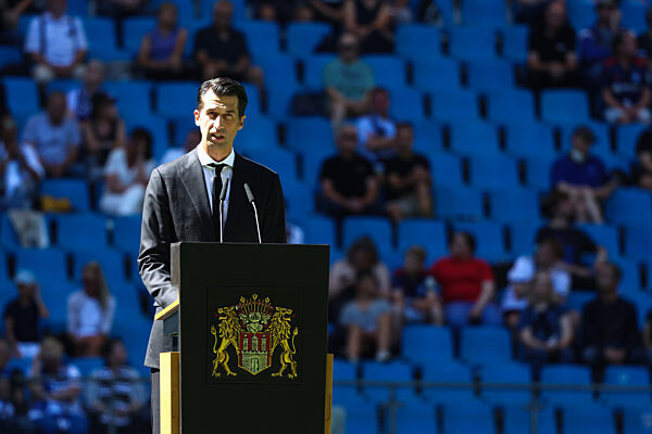 Fußball - Trauerfeier für Uwe Seeler im Volksparkstadion